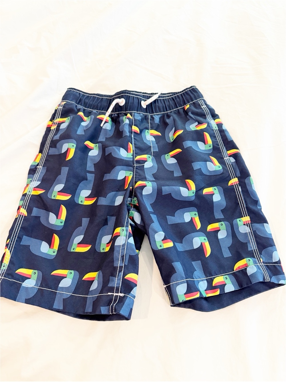 New GAP Kids White and Navy Athletic Shorts Size Small